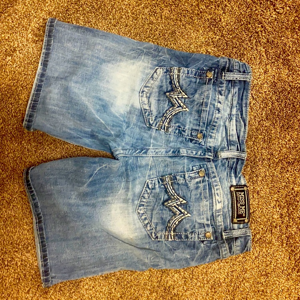 Miss Me Jean Shorts - 29